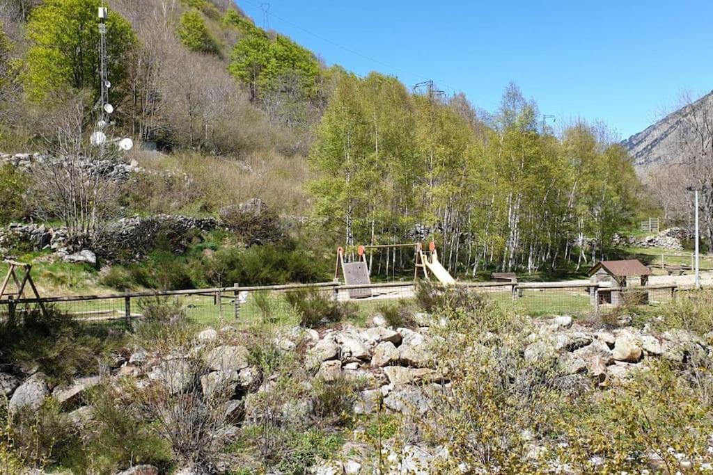 Chalet 6B Dans Les Pyrenees Proche D'Andorre LʼHospitalet-près-lʼAndorre Esterno foto