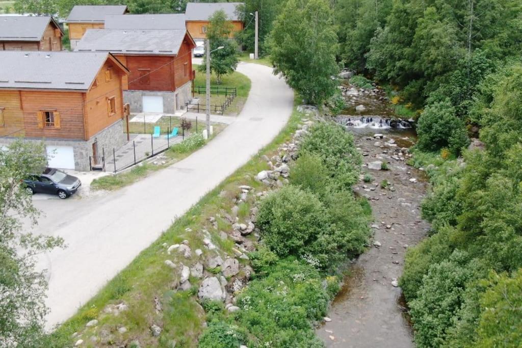 Chalet 6B Dans Les Pyrenees Proche D'Andorre LʼHospitalet-près-lʼAndorre Esterno foto