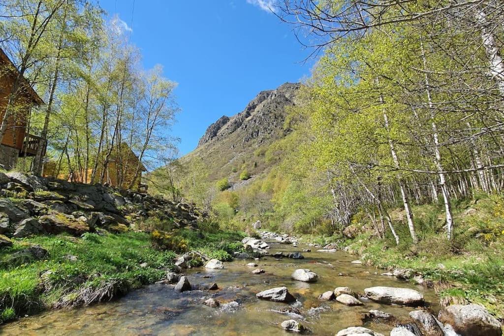 Chalet 6B Dans Les Pyrenees Proche D'Andorre LʼHospitalet-près-lʼAndorre Esterno foto