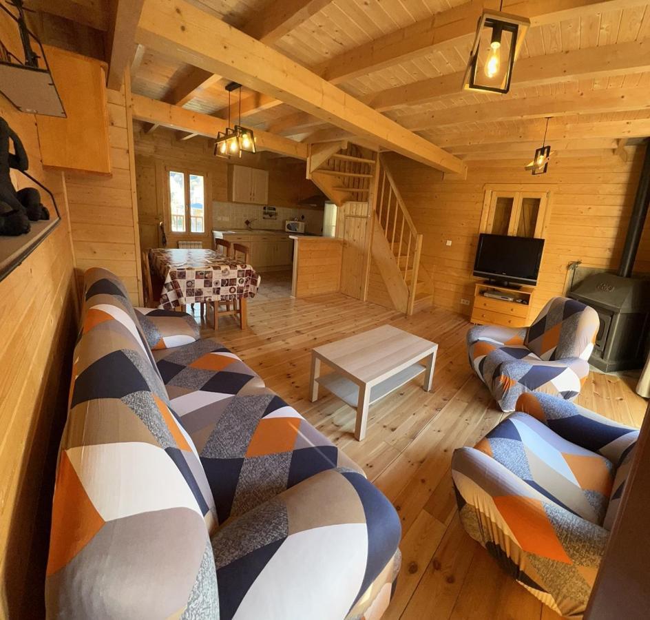 Chalet 6B Dans Les Pyrenees Proche D'Andorre LʼHospitalet-près-lʼAndorre Esterno foto