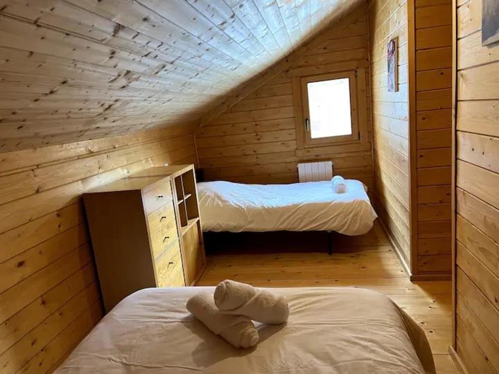 Chalet 6B Dans Les Pyrenees Proche D'Andorre LʼHospitalet-près-lʼAndorre Esterno foto